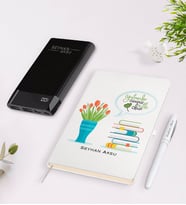 Kişiye Özel Öğretmenler Günümüz Kutlu Olsun Beyaz Defter Kalem 10.000 Mah Powerbank Hediye Seti-3 (Model 1)