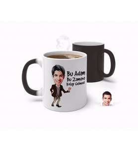 BK Gift Kişiye Özel Erkek Bu Adam Bu Zamana Kolay Gelmedi Karikatürlü Sihirli Kupa Bardak-2 (Beyaz)