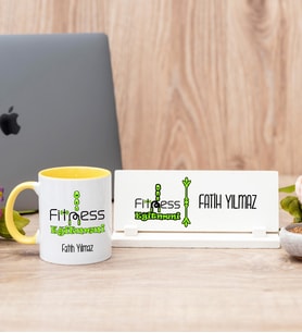 Fitness Eğitmeni Sarı Kupa Bardak Ve Masa İsimliği Hediye Seti