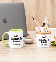 Matematik Öğretmeni Yeşil Kupa Bardak Ve Kalemlik Hediye Seti