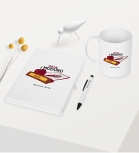 BK Gift Kişiye Özel Okul Müdürü Temalı Beyaz Defter Kalem Kupa Seti