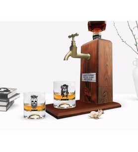 BK Gift Kişiye Özel Renkli Baskılı Kurukafa Tasarımlı İkili Viski Bardağı ve Ahşap Viski Standı Hediye Seti-2 (Model 1)
