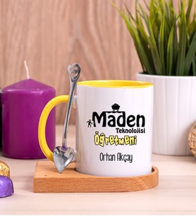 Maden Teknolojisi Öğretmeni Ahşap Altlıklı Sarı Kupa Bardak