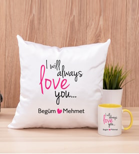 Sevgililere Özel Baskılı Kare Yastık ve Sarı Kupa Bardak