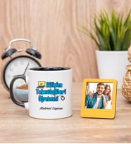 Bilişim Teknolojileri Siyah Kupa Bardak ve Sarı Mini Fotoğraf Çerçevesi
