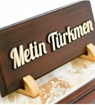Kişiye Özel Masaüstü İsimlik Ahşap Masa İsimliği