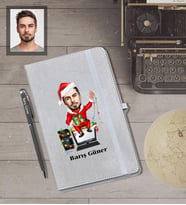 Kişiye Özel Yılbaşı Erkek Karikatürlü Gri Defter Kalem Hediye Seti Model-5