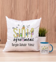 Sınıf Öğretmeni Kare Yastık ve Mavi Kupa Bardak