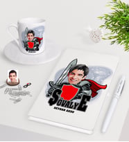 BK Gift Kişiye Özel Şövalye Karikatürlü Beyaz Defter Kalem Türk Kahvesi Fincanı Seti-2 (Model 1)