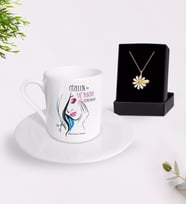 BK Gift Kişiye Özel Güzellik ve Saç Bakımı Öğretmeni Türk Kahvesi Fincanı ve İsimli Papatya Kolye Hediye Seti (Model 1)