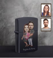 Kişiye Özel Sevgili Karikatürlü UV Baskılı Siyah Benzinli Çakmak Model 16