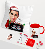 BK Gift Kişiye Özel Yılbaşı Temalı Bay Karikatürlü Kırmızı Kupa Ayna Yastık Seti - 2