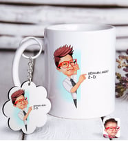 BK Gift Kişiye Özel Erkek İlkokul Öğrenci Karikatürlü Beyaz Kupa ve Anahtarlık Hediye Seti-3 (Model 1)