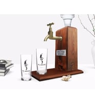 BK Gift Kişiye Özel Renkli Baskılı Atatürk Temalı İkili Rakı Bardağı ve Ahşap Rakı Standı Hediye Seti-22 (Model 1)