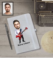 Kişiye Özel Gitarist Karikatürlü Gri Defter Kalem Hediye Seti  Bay-2