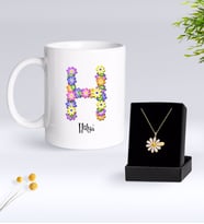 BK Gift Kişiye Özel Çiçek Temalı Harf Kupa ve Papatya Kolye Hediye Seti-9 (Model 1)