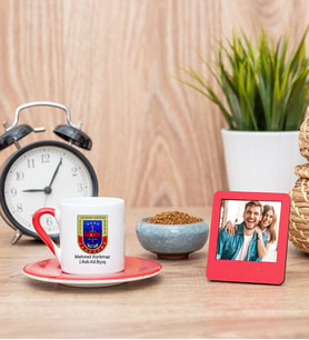 Jandarma Amblemli Kırmızı Kahve Fincanı ve Kırmızı Mini Fotoğraf Çerçevesi