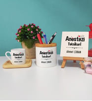 Anestezi Teknikeri Tasarımlı Kişiye Özel Hediye Anestezi Teknikeri Ahşap Altlıklı Türk Kahvesi Fincanı Kalemlik Dekoratif Taş Baskı Seti