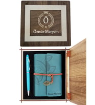 Kişiye Özel Kalem  & İsme Özel Deri Defter   İsme Özel Kalem   Kişiye Özel Defter & Kişiye Özel Kalem Set   Hediyelik Defter   Kalem