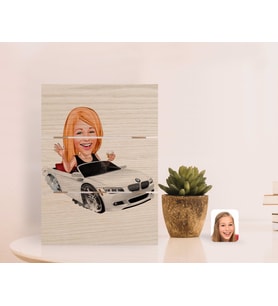 BK Gift Kişiye Özel Kadın Patron Karikatürlü Otantik Masaüstü Ahşap Palet Çerçeve-3 (Beyaz)