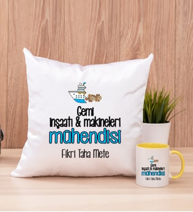 Gemi İnşaatı ve Mühendisi Kare Yastık ve Sarı Kupa Bardak