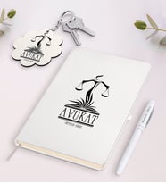 BK Gift Kişiye Özel Avukat Beyaz Defter Kalem ve Anahtarlık Hediye Seti-5 (Model 1)