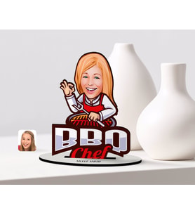 BK Gift Kişiye Özel Kadın Barbekü Chef Karikatürlü Ahşap Biblo Model-1 (Beyaz)