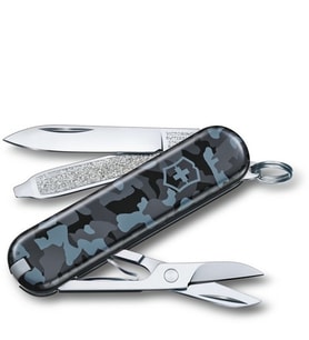 Victorinox 0.6223.942 Klasik 58 MM Lacivert Kamuflaj Çakı