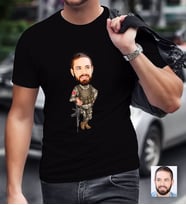 BK Gift Kişiye Özel Asker Karikatürlü Siyah T-Shirt-2
