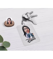 BK Gift Kişiye Özel Kadın Radyoloji Uzmanı Karikatürlü Şeffaf Pleksi Anahtarlık (Beyaz)