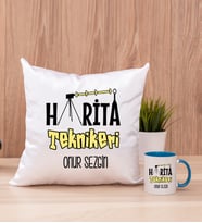Harita Teknikeri Kare Yastık ve Mavi Kupa Bardak