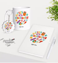 BK Gift Kişiye Özel Matematik Öğretmeni Kupa Anahtarlık Beyaz Defter Kalem Hediye Seti-13 (Model 1)