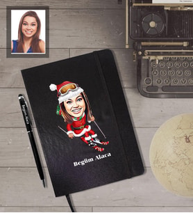 Kişiye Özel Yılbaşı Bayan Karikatürlü Siyah Defter Kalem Hediye Seti Model-9