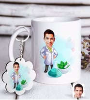 BK Gift Kişiye Özel Erkek Eczacı Karikatürlü Beyaz Kupa ve Anahtarlık Hediye Seti-1 (Model 1)