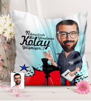 BK Gift Kişiye Özel Bay Yönetmen Karikatürlü  Yastık  1