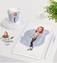 BK Gift Kişiye Özel Bayan Karikatürlü Beyaz Defter Kalem Türk Kahvesi Fincanı Seti-11 (Model 1)
