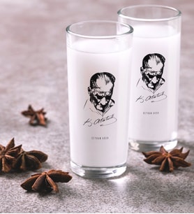 BK Gift Kişiye Özel Renkli Baskılı Atatürk Temalı İkili Rakı Bardağı Seti-28 (Beyaz)