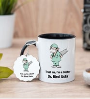 Trust Me Tasarımlı Siyah Kupa Bardak Ve Anahtarlık Set