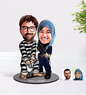 BK Gift Kişiye Özel Sevgililer Karikatürlü Ahşap Biblo Model-7 (Beyaz)
