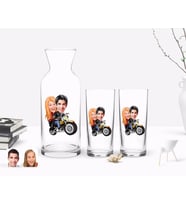 BK Gift Kişiye Özel Renkli Baskılı Sevgililer Karikatürlü İkili Rakı Bardağı ve Karaf Hediye Seti-17 (Model 1)