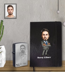 Kişiye Özel Öğretmen Karikatürlü Siyah Defter Çakmak Hediye Seti Bay-6 (Model 1)