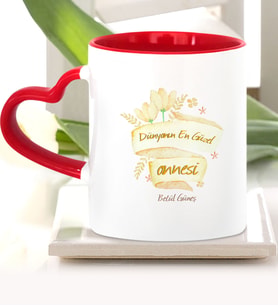 BK Gift Kişiye Özel Dünyanın En Güzel Annesi Kırmızı Kalpli Kupa Bardak  1