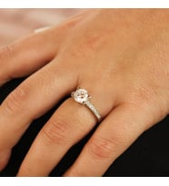 925 Ayar Gümüş 1,35 ct Görünümlü Tektaş Yüzük