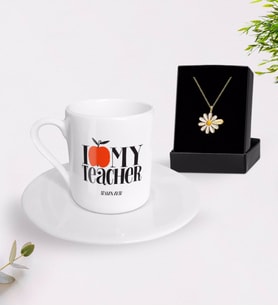 BK Gift Kişiye Özel Öğretmenimi Seviyorum Türk Kahvesi Fincanı ve İsimli Papatya Kolye Hediye Seti (Model 1)
