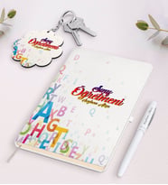 BK Gift Kişiye Özel Sınıf Öğretmeni Beyaz Defter Kalem ve Anahtarlık Hediye Seti-13 (Model 1)