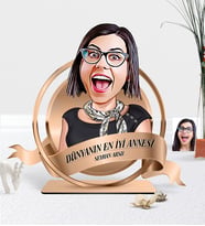 BK Gift Kişiye Özel Dünyanın En İyi Annesi Karikatürlü 3D Ahşap Biblo Plaket - 3 (Çok Renkli)