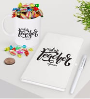 BK Gift Kişiye Özel İngilizce Öğretmeni Beyaz Defter Kalem Şekerli Kupa Seti-15 (Model 1)