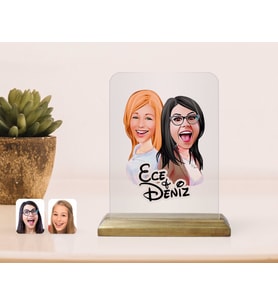BK Gift Kişiye Özel Kız Kardeşler Karikatürlü Ahşap Standlı Çerçeve-11 (Beyaz)