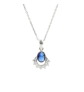 925 Ayar Gümüş Nişane Tasarım Oval Safir Taşlı Kolye (Gümüş)
