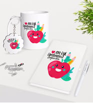 BK Gift Kişiye Özel En İyi Öğretmen Kupa Anahtarlık Beyaz Defter Kalem Hediye Seti-11 (Model 1)